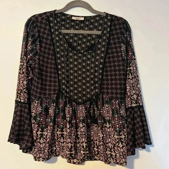 Black & multi-coloured boho blouse with‎ bell sleeves size- PM - Picture 1 of 5